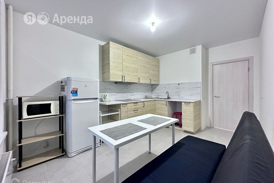 Сдаётся 1-комнатная квартира, 40 м²