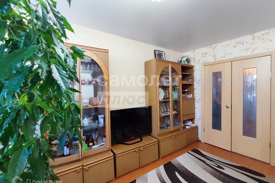 Продаётся 2-комнатная квартира, 49.3 м²