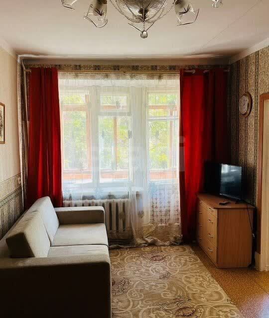 Сдаётся 2-комнатная квартира, 43 м²