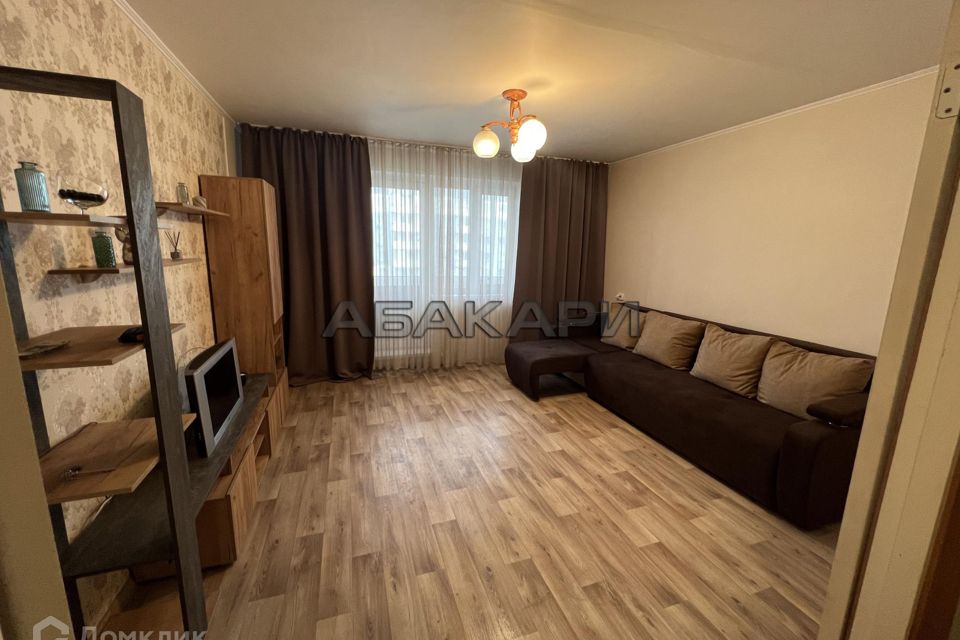 Сдаётся 1-комнатная квартира, 42 м²