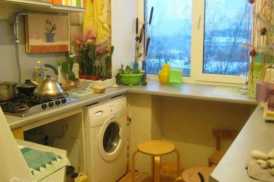 Сдаётся комната в 3-комн. квартире, 12 м²
