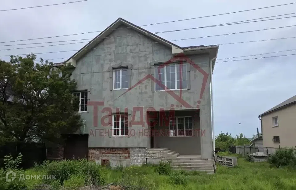 Продаётся 3-этажный дом, 370 м²