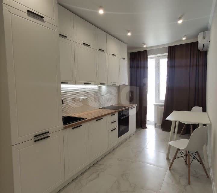 Продаётся 1-комнатная квартира, 38.1 м²