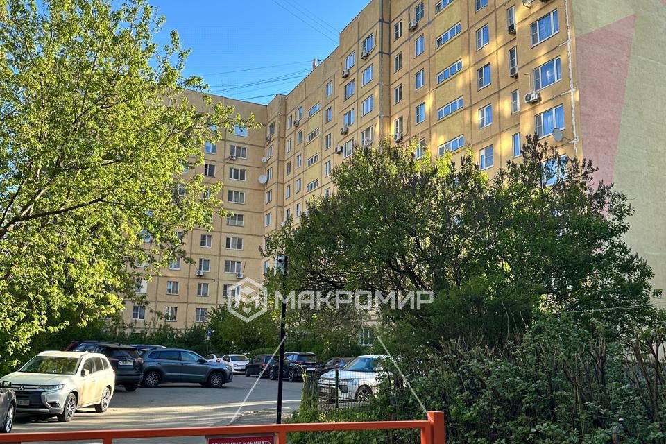 Продаётся 3-комнатная квартира, 62.4 м²