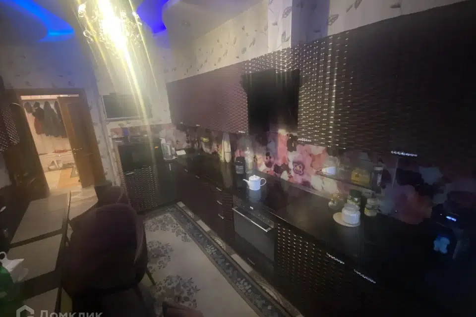 Продаётся 4-комнатная квартира, 99 м²
