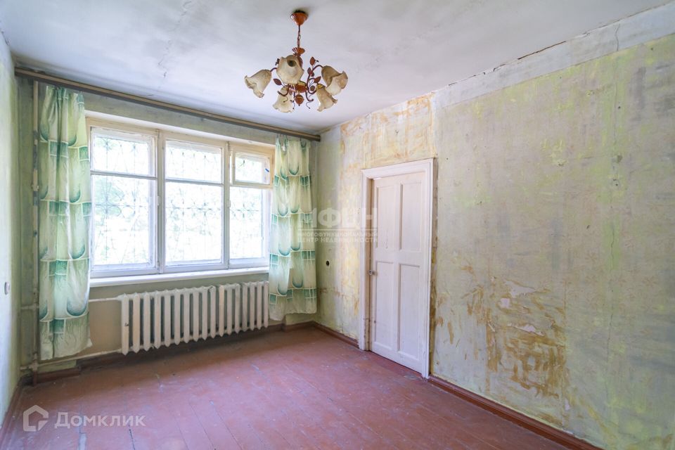 Продаётся 3-комнатная квартира, 54.4 м²