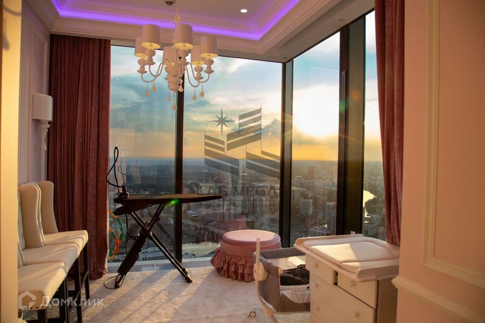 Сдаётся 3-комнатная квартира, 126 м²
