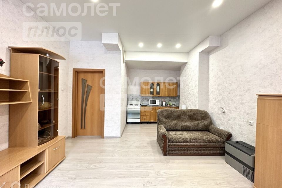 Продаётся 1-комнатная квартира, 38.1 м²