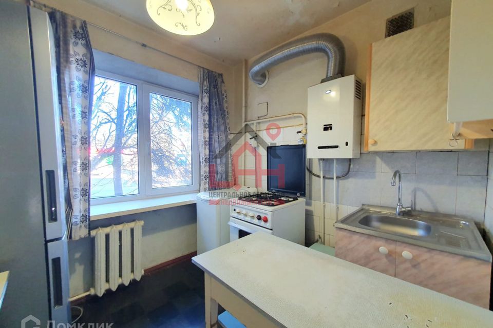 Продаётся 3-комнатная квартира, 58.4 м²