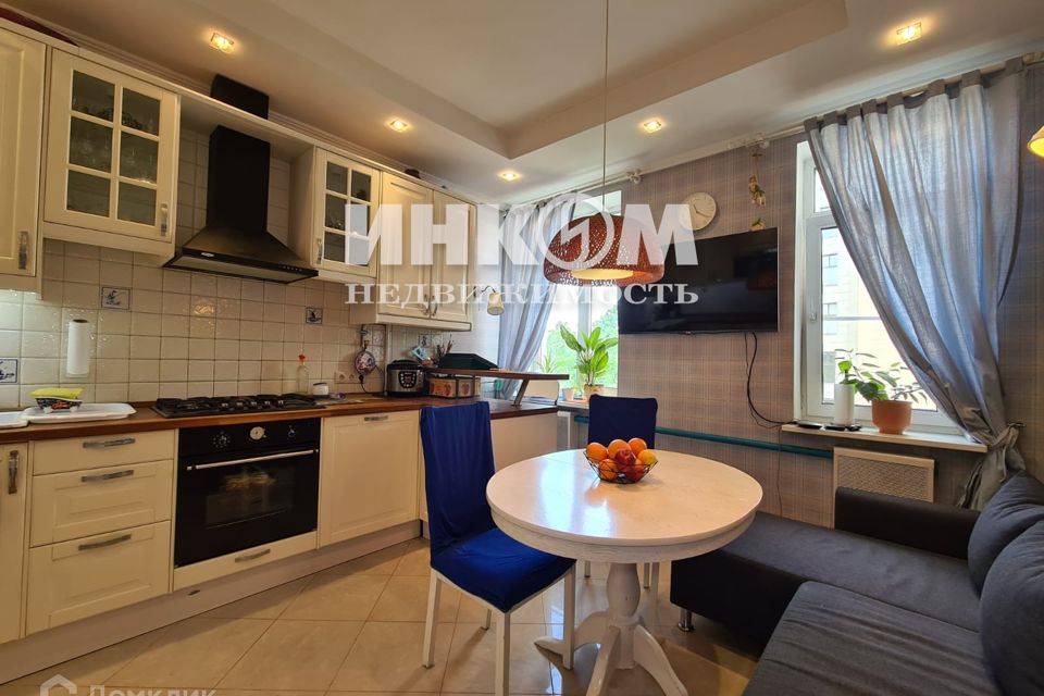 Продаётся 2-комнатная квартира, 61.1 м²