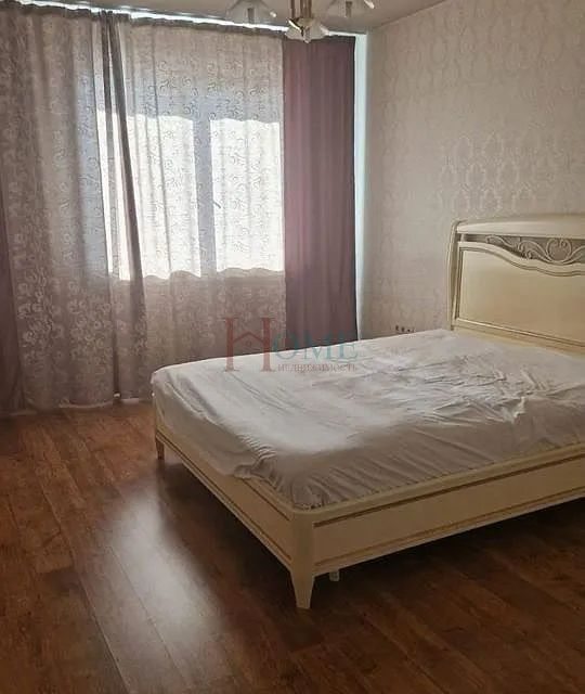 Сдаётся 2-комнатная квартира, 55 м²
