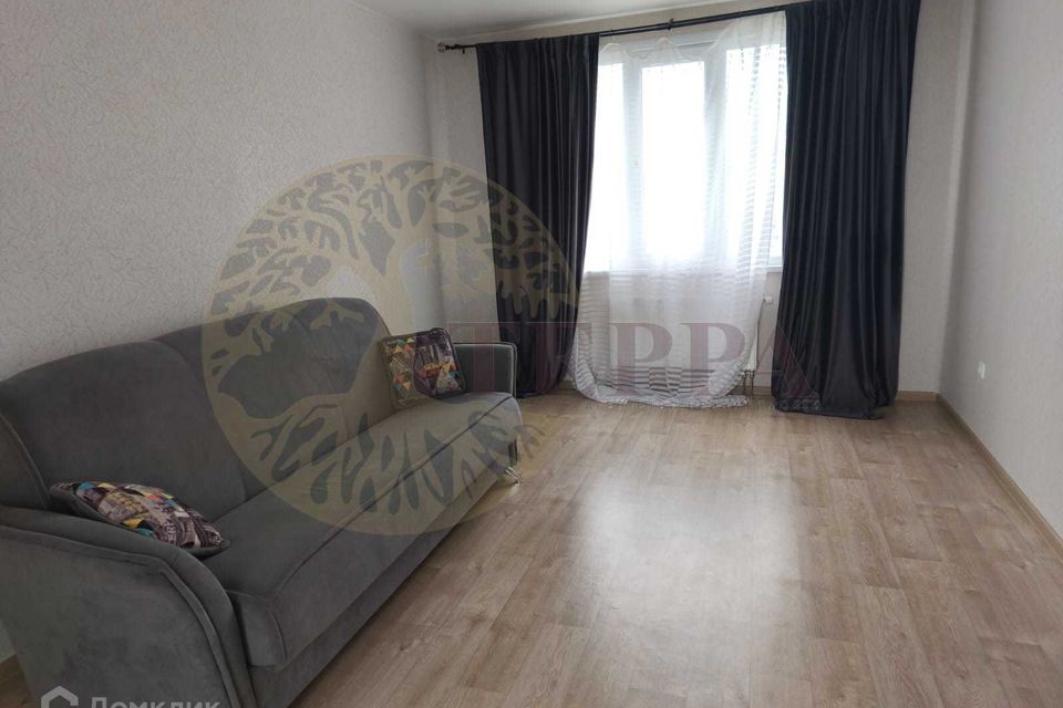Сдаётся 2-комнатная квартира, 64.1 м²