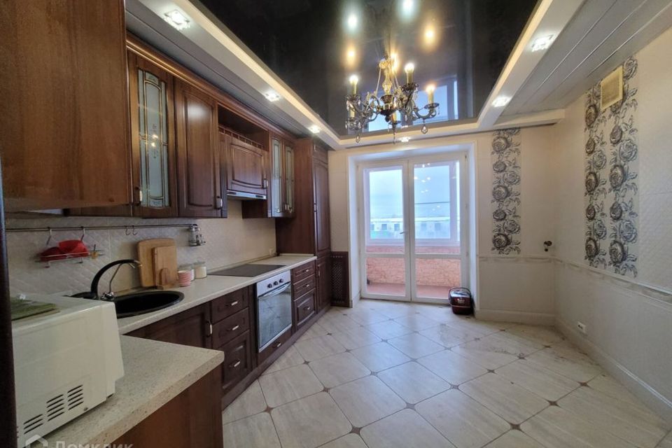 Сдаётся 2-комнатная квартира, 70 м²