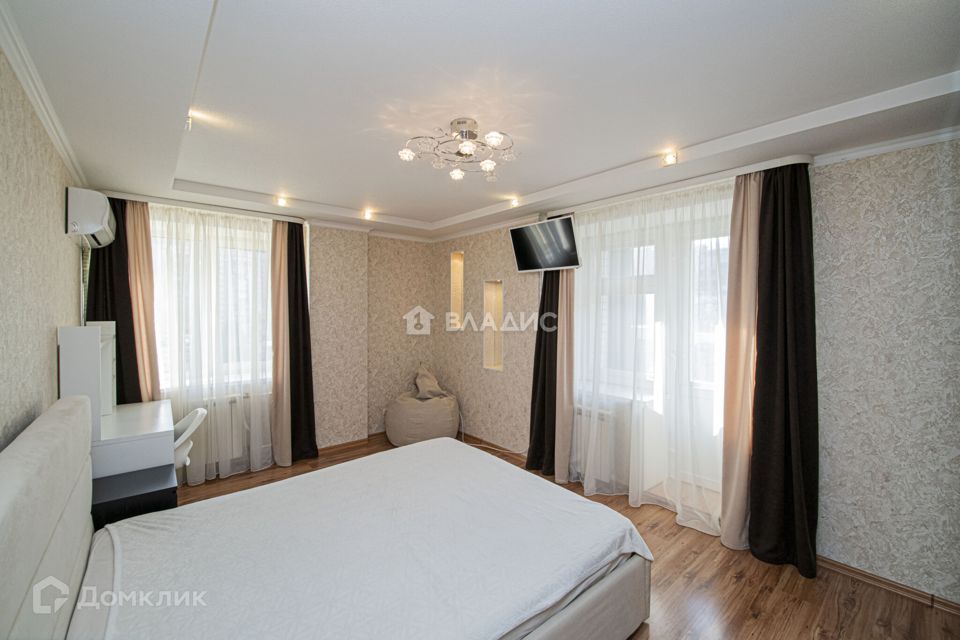 Продаётся 2-комнатная квартира, 78.1 м²