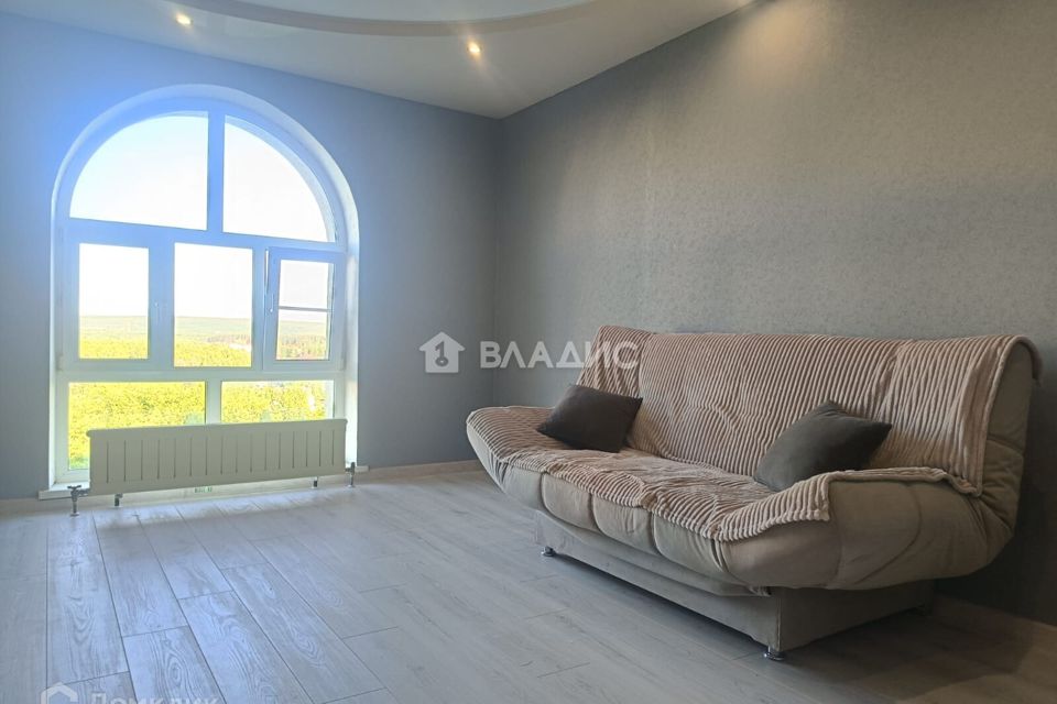 Продаётся 1-комнатная квартира, 46.3 м²