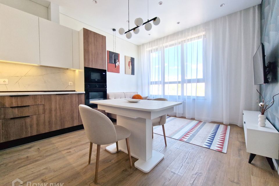 Сдаётся 1-комнатная квартира, 49 м²