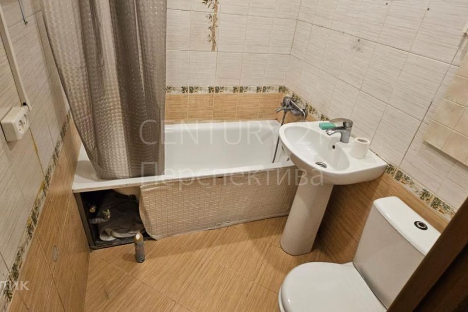 Продаётся 2-комнатная квартира, 42.6 м²