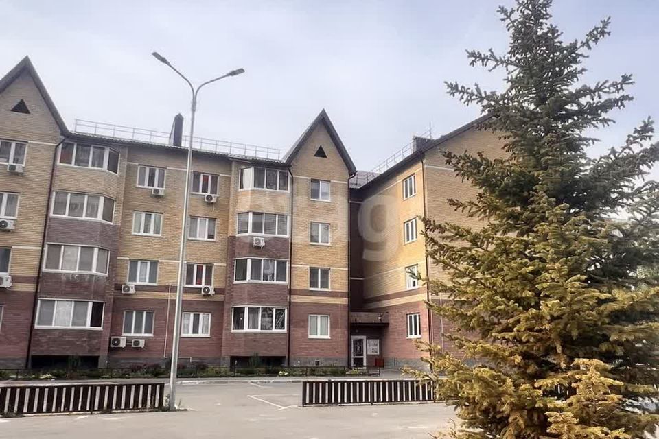 Продаётся 2-комнатная квартира, 63.4 м²