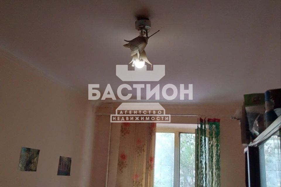 Продаётся комната в 1-комн. квартире, 9.9 м²