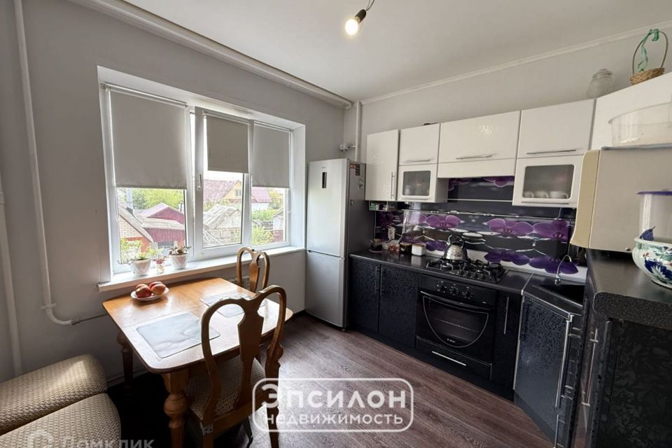 Продаётся 2-комнатная квартира, 53.2 м²