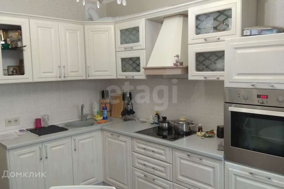 Продаётся 2-комнатная квартира, 60 м²