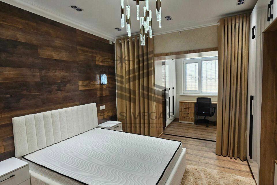 Сдаётся 3-комнатная квартира, 90 м²