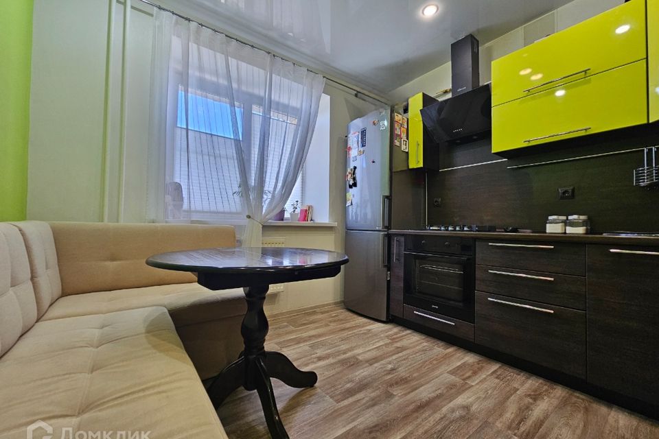 Продаётся 1-комнатная квартира, 39.4 м²