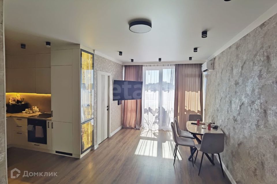 Продаётся 1-комнатная квартира, 40 м²