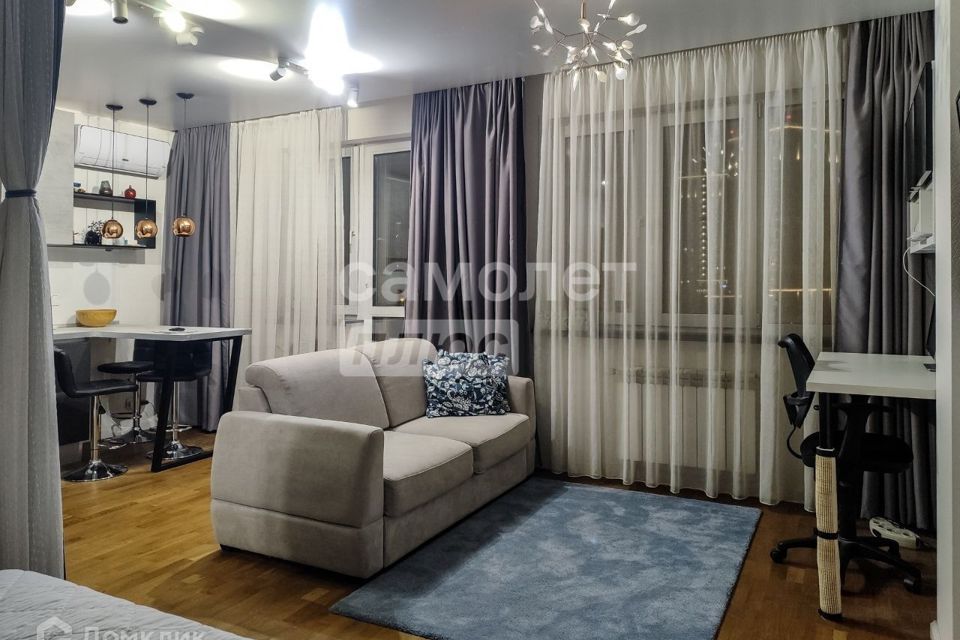 Продаётся 1-комнатная квартира, 46 м²