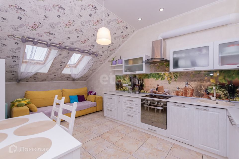 Продаётся 2-комнатная квартира, 68 м²