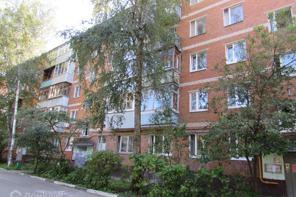 Продаётся 3-комнатная квартира, 59.7 м²