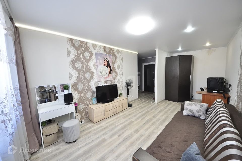 Продаётся 1-комнатная квартира, 35.6 м²