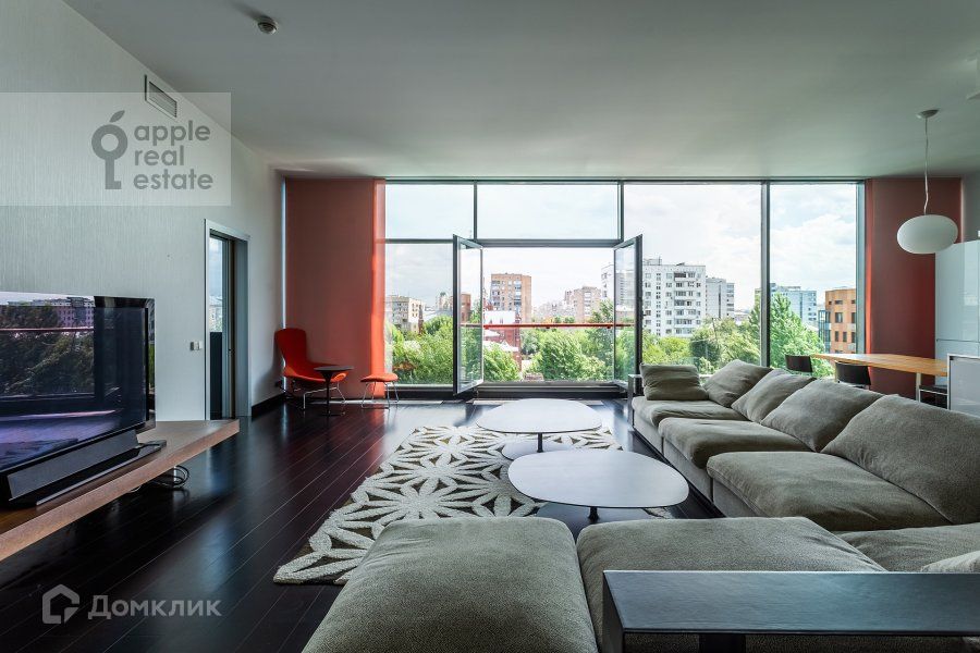 Сдаётся 5-комнатная квартира, 247 м²