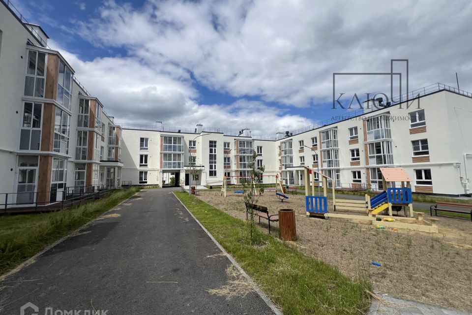 Продаётся 1-комнатная квартира, 43 м²