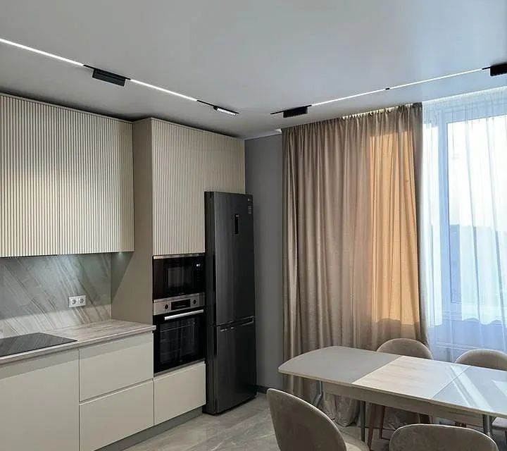 Продаётся 3-комнатная квартира, 77 м²