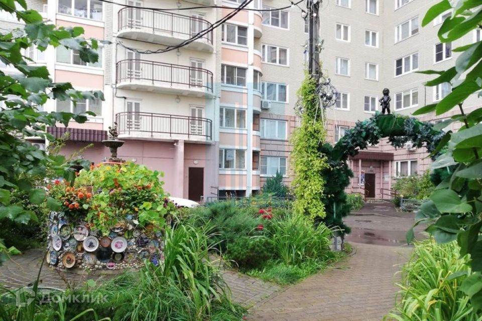 Продаётся 2-комнатная квартира, 55 м²