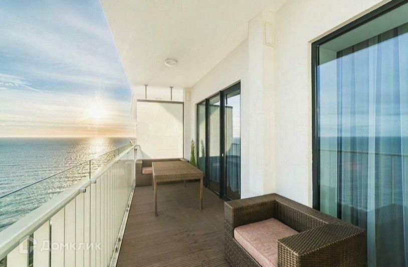 Продаётся 2-комнатная квартира, 98 м²