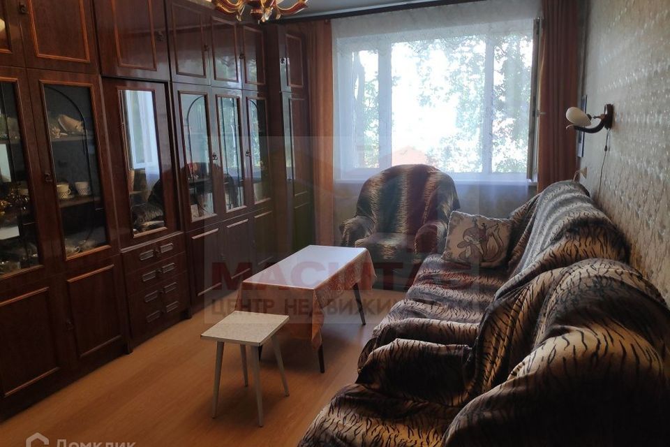 Продаётся 4-комнатная квартира, 80.9 м²