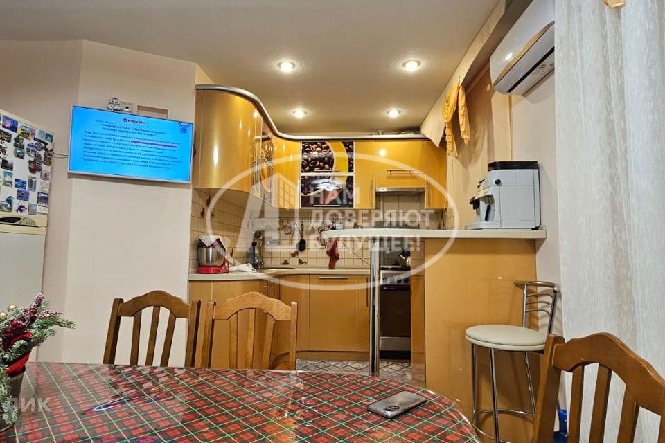 Продаётся 3-комнатная квартира, 69.1 м²