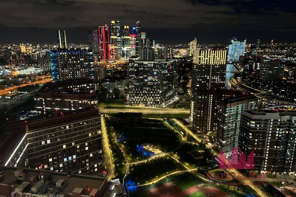 Продаётся 2-комнатная квартира, 69.8 м²