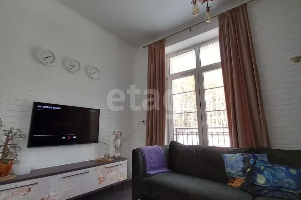 Продаётся 2-комнатная квартира, 67.7 м²