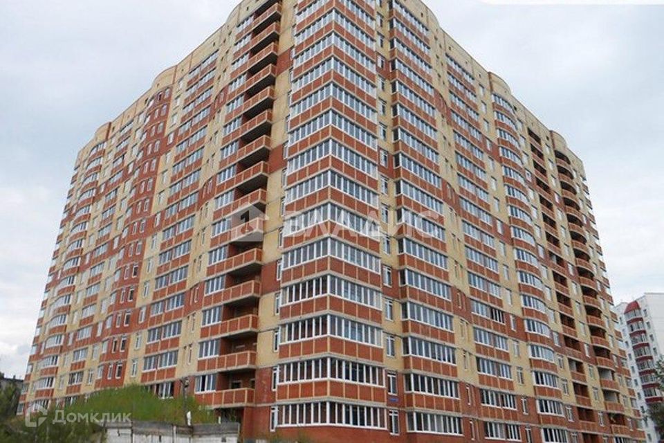 Сдаётся 2-комнатная квартира, 72 м²