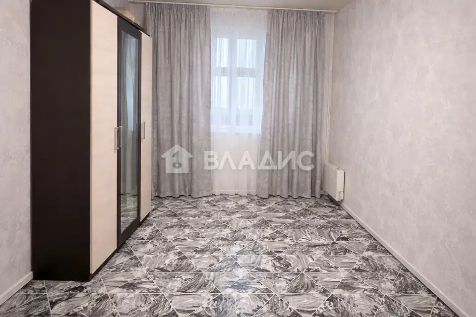 Продаётся 4-комнатная квартира, 93 м²