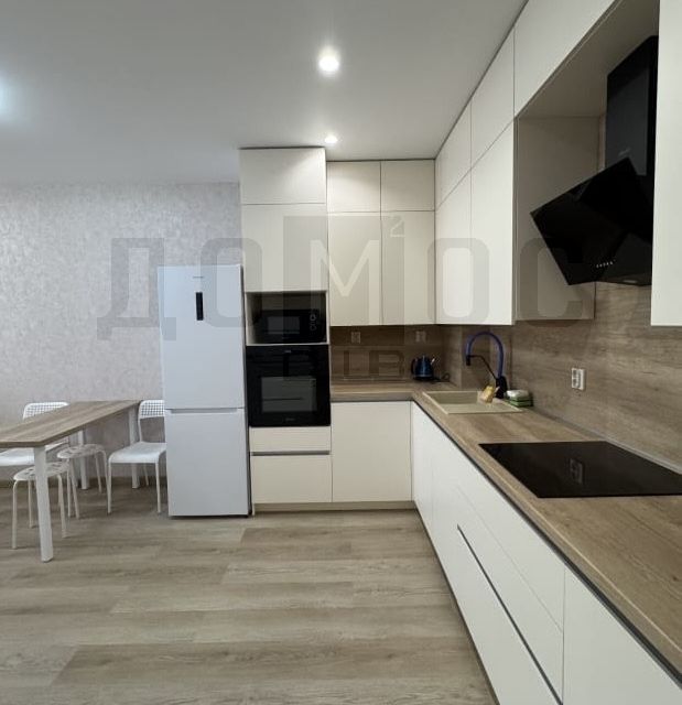 Сдаётся 2-комнатная квартира, 64 м²