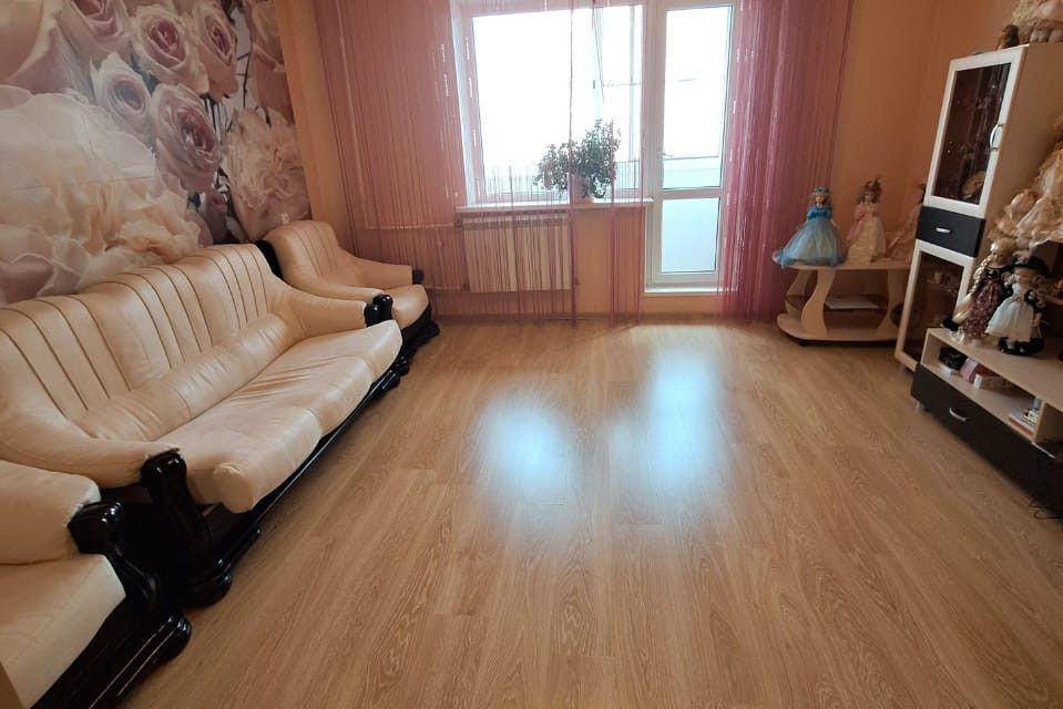 Продаётся 3-комнатная квартира, 64.5 м²