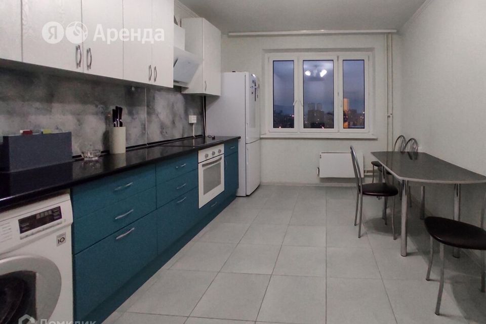 Сдаётся 3-комнатная квартира, 77 м²