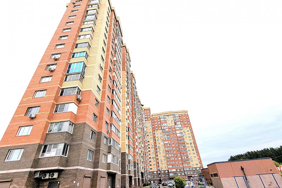 Продаётся 1-комнатная квартира, 41.2 м²