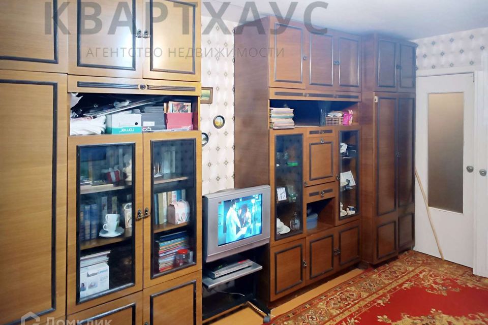 Продаётся 4-комнатная квартира, 75 м²