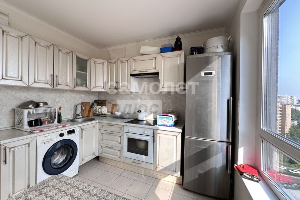 Продаётся 3-комнатная квартира, 93 м²