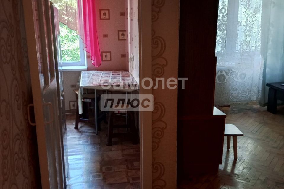 Продаётся 3-комнатная квартира, 56 м²